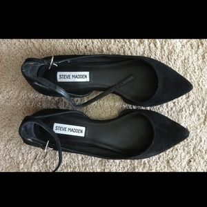 Black flats Steve Madden